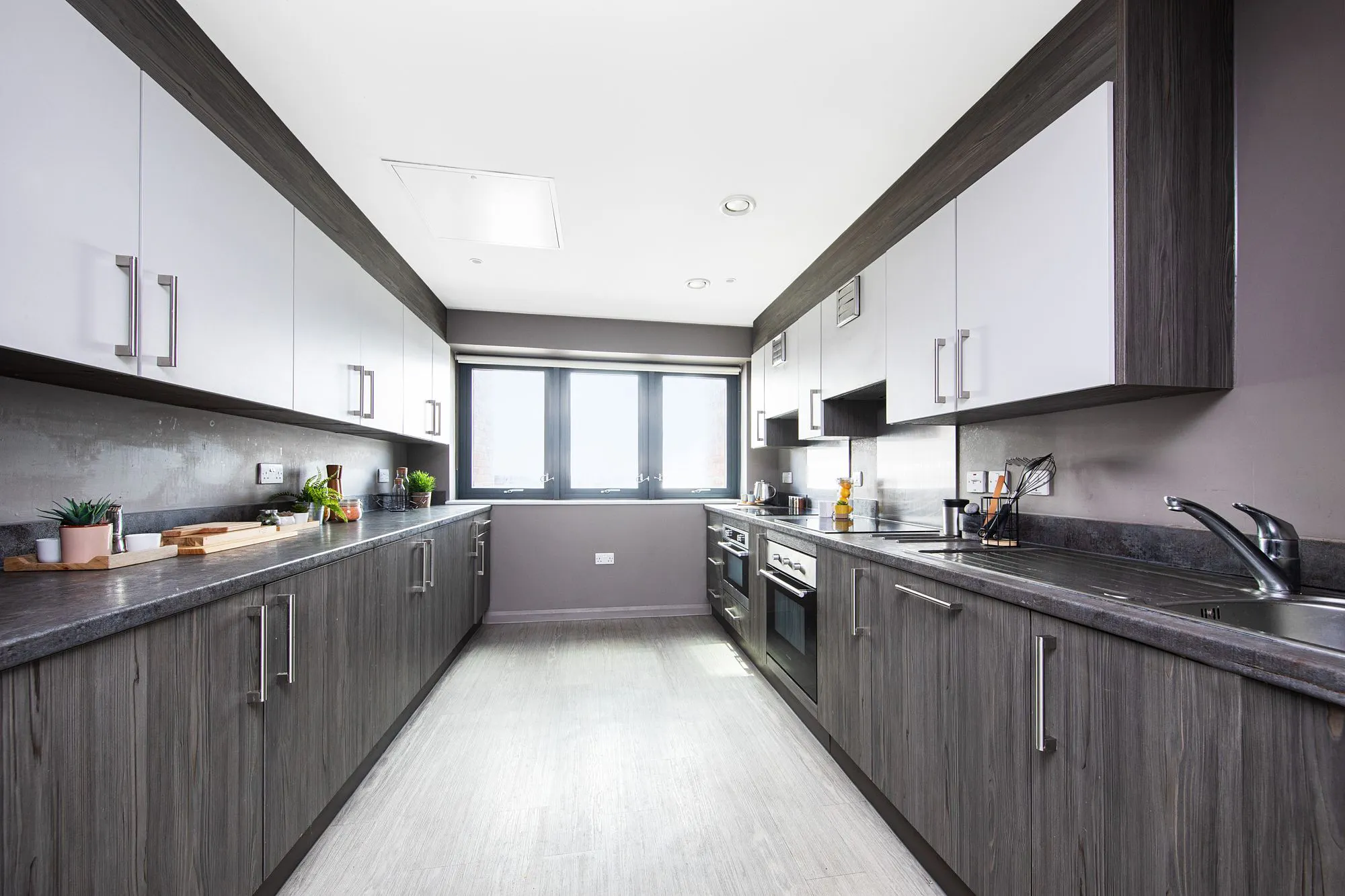 Bronze En-Suite