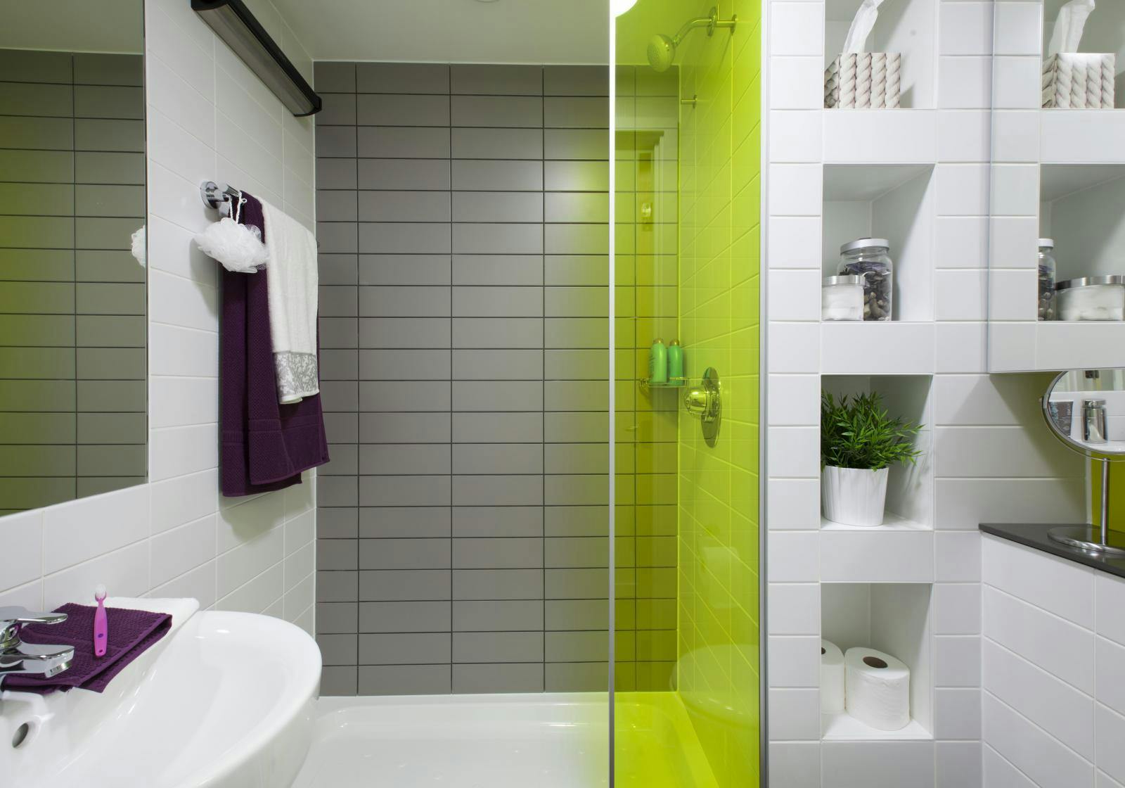 Bronze One Bed Apartment