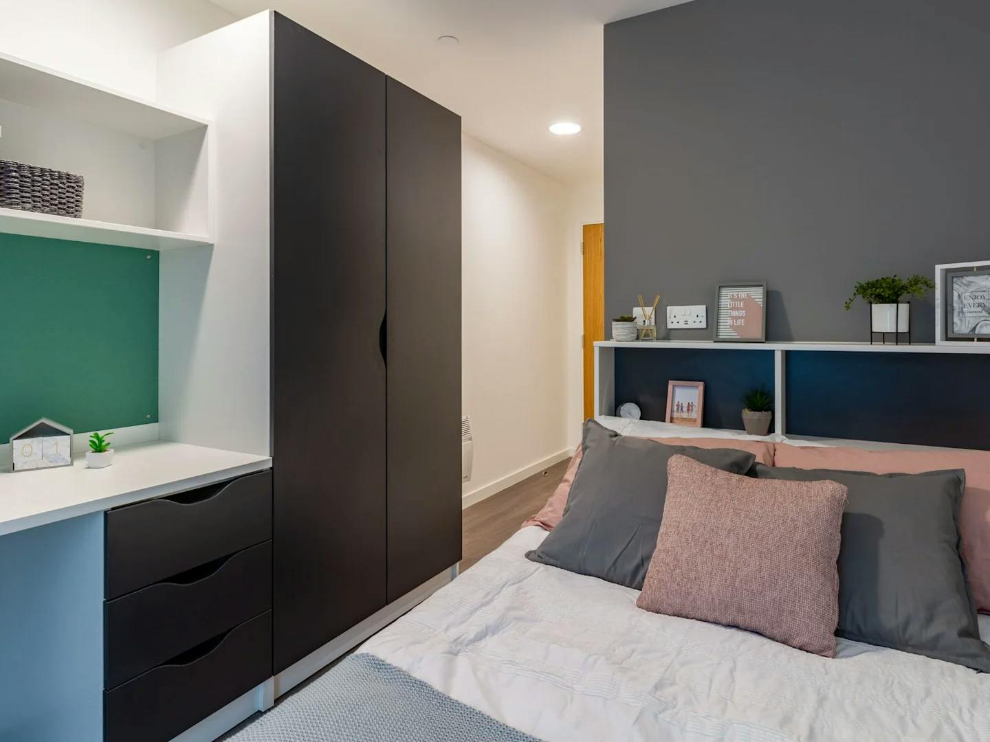 Bronze En Suite Premium