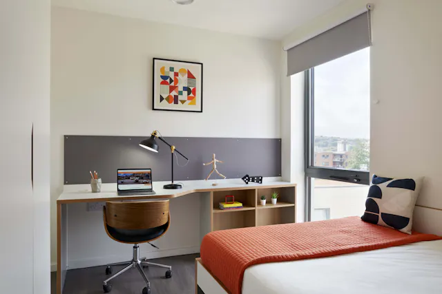 Bronze Studio room image 1