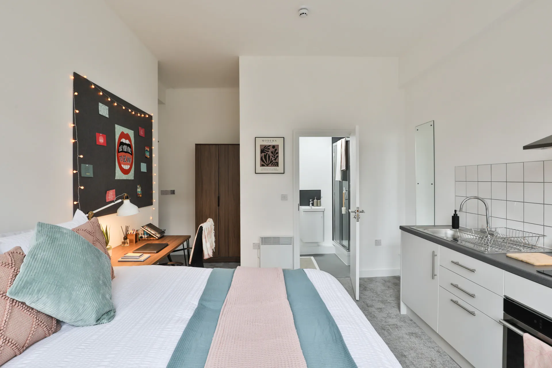 francis-gardner-studios-london-Bronze Studio Plus