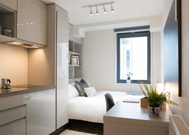 Bronze Studio-Upper Level room image 1