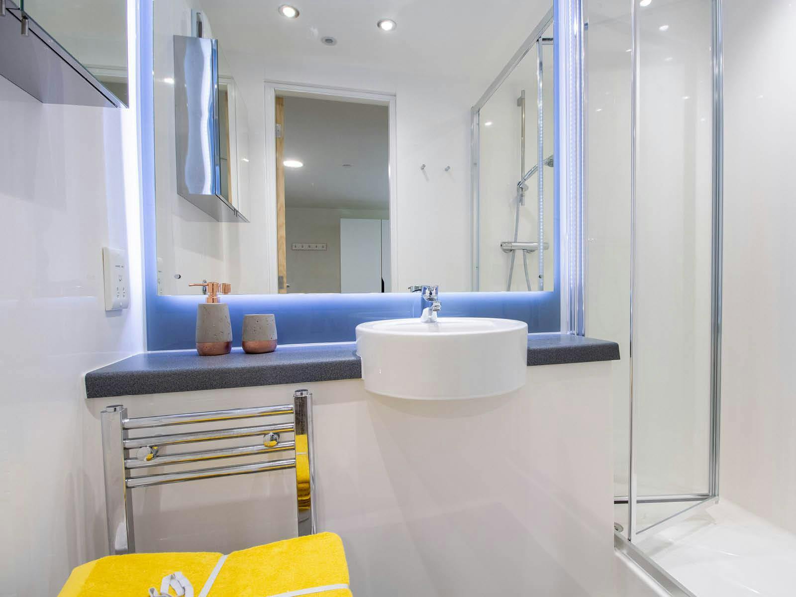 Gold Plus Studio (City View)