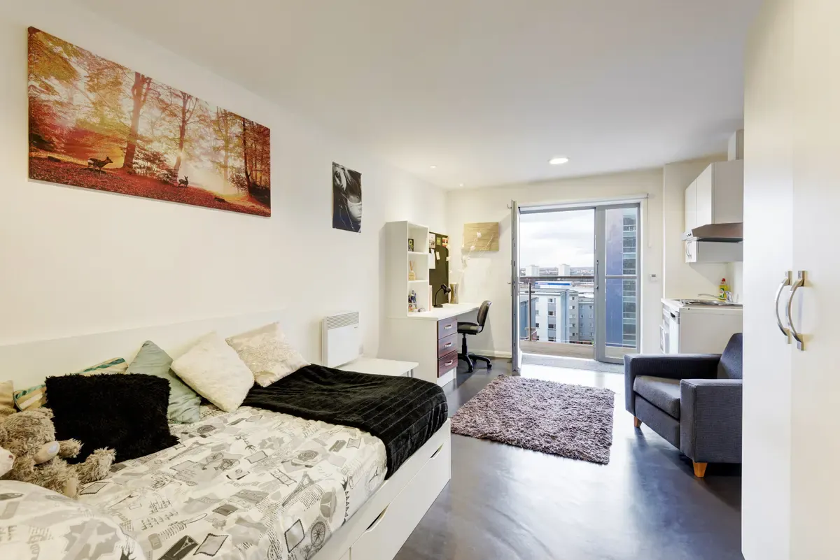 lucas-studios-birmingham-Bronze Studio