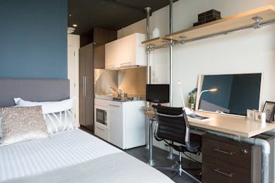 GoBritanya- Spitalfields Residence - Bronze Studio Mid Level Premium View