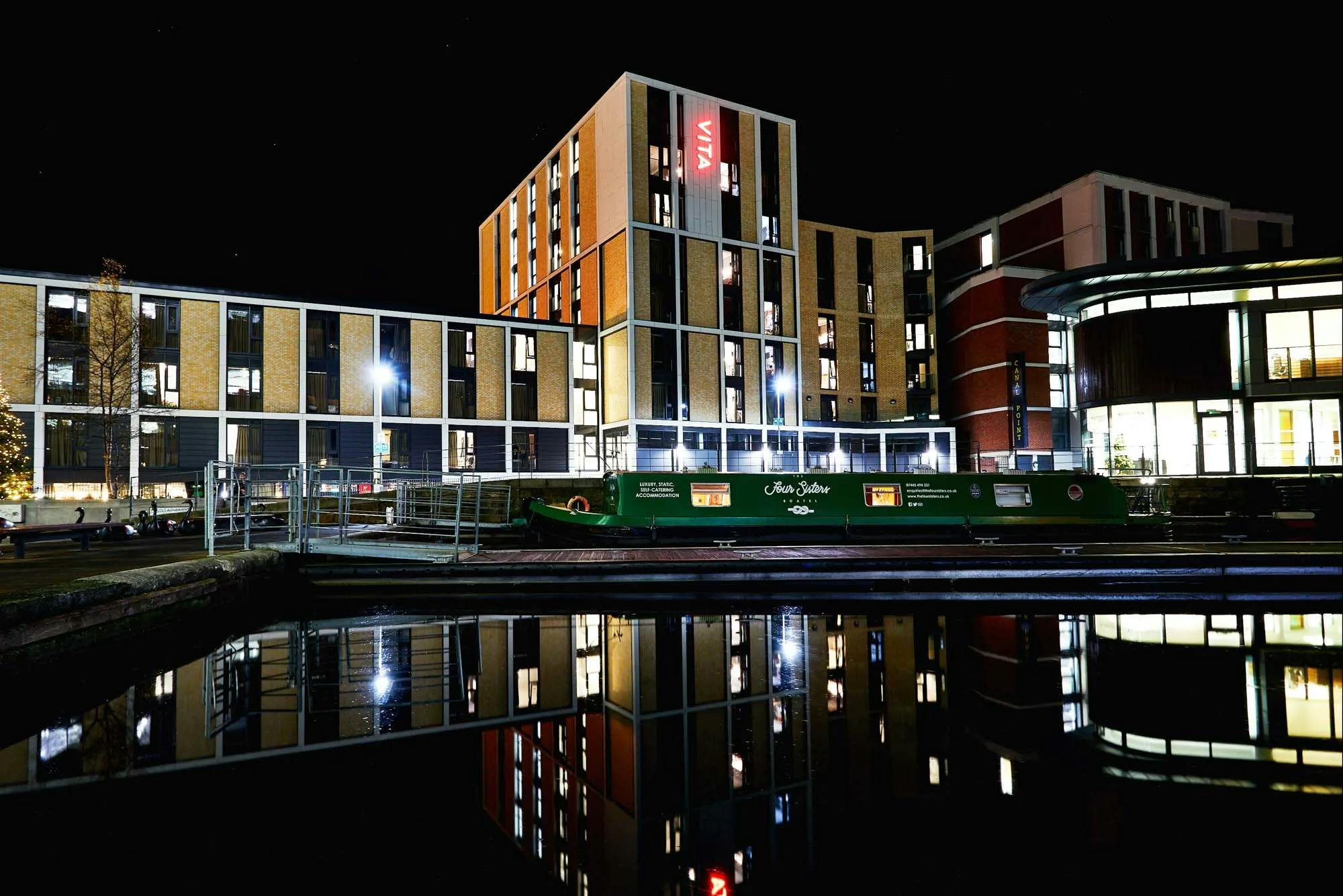 BUILDING