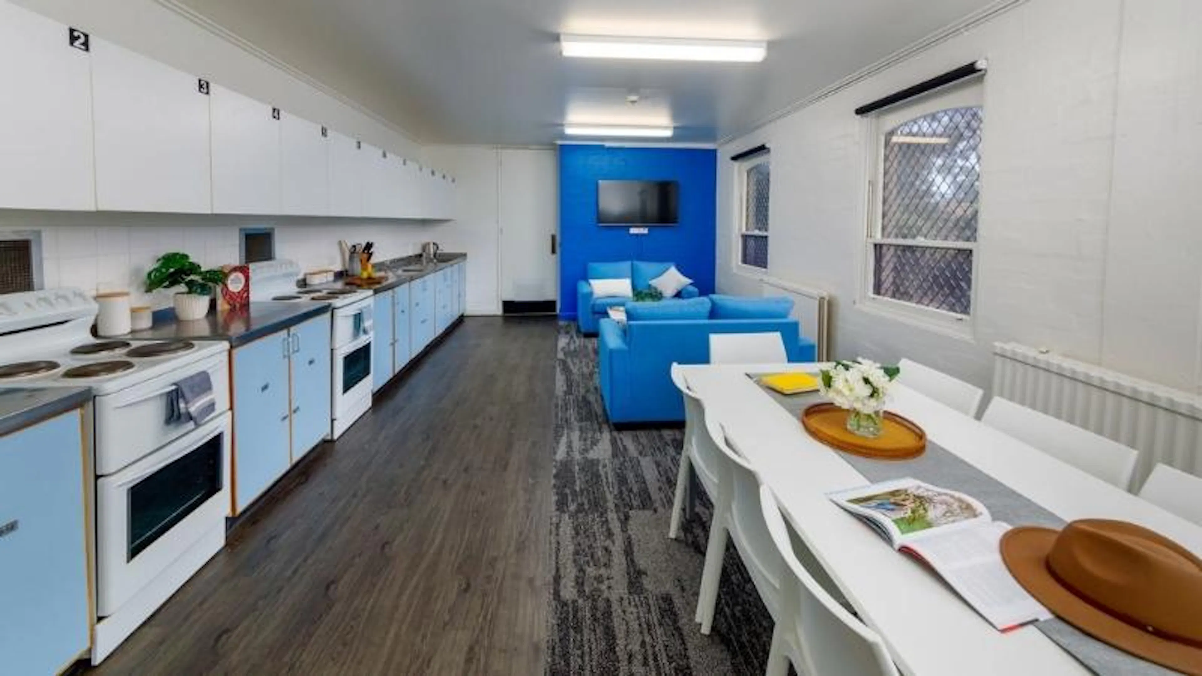 Buru - 6 Bed Apartment plus Study KITCHEN 1