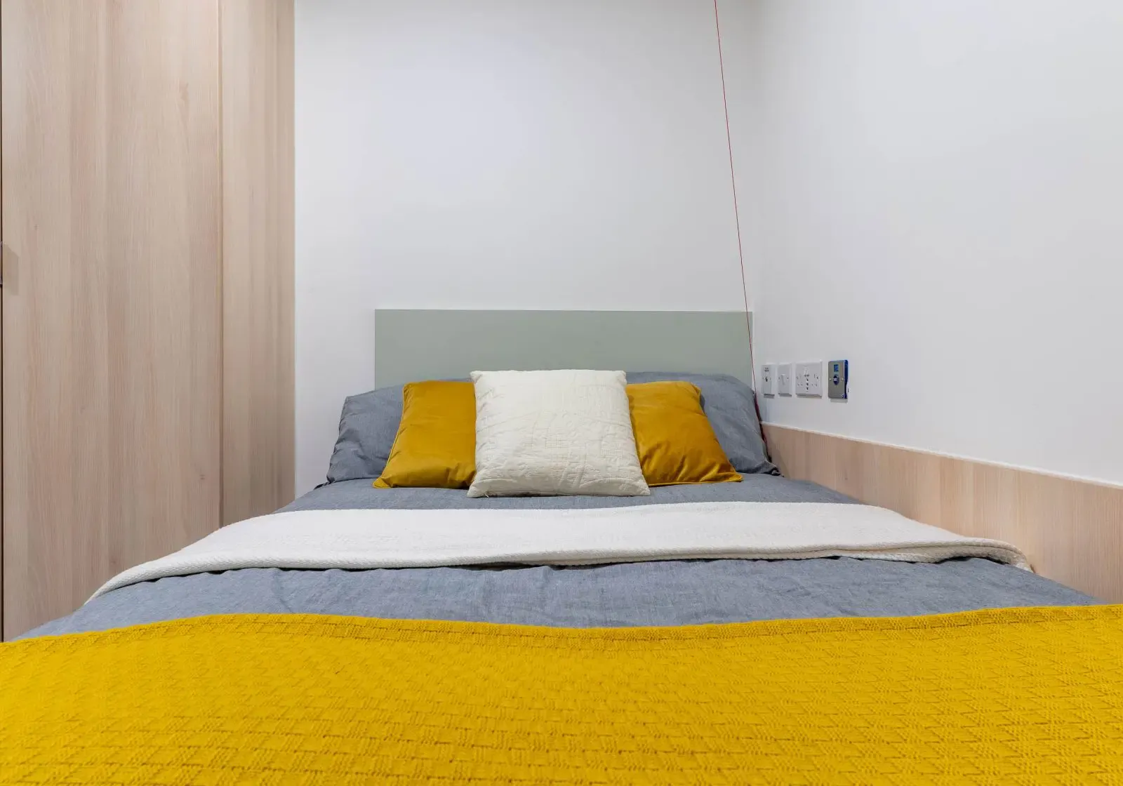 Silver En Suite Premium