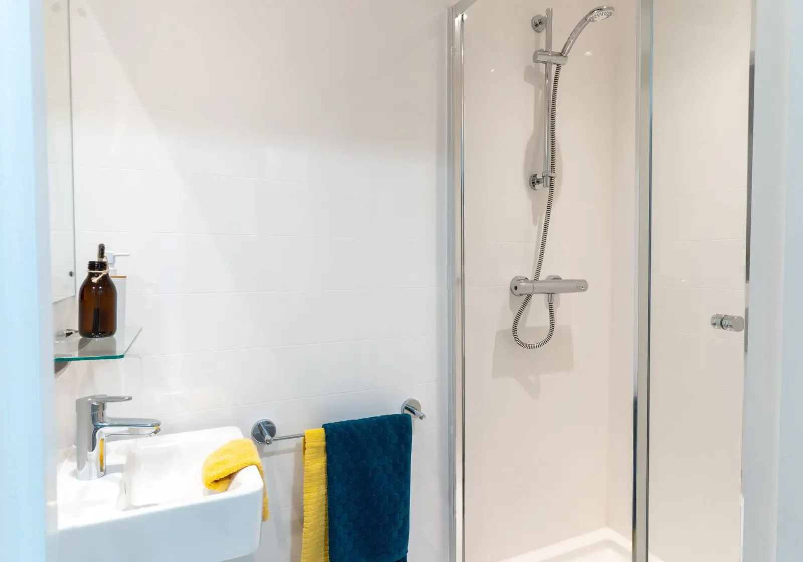 Silver En Suite Plus