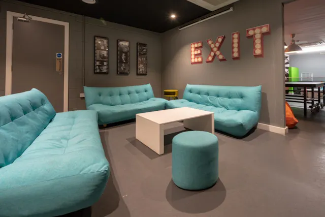 Deluxe studio UK Guarantor not required room image 1