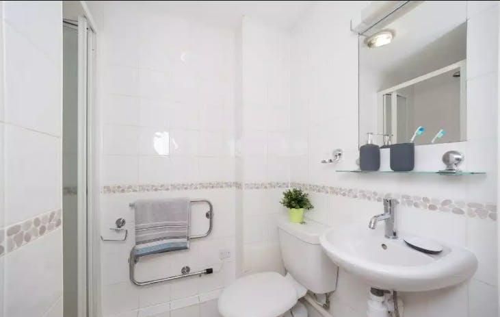 Classic Ensuite