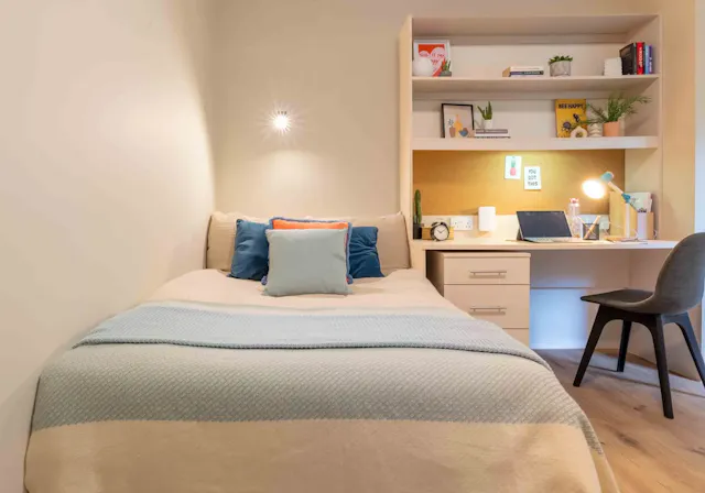 Platinum En Suite room image 1