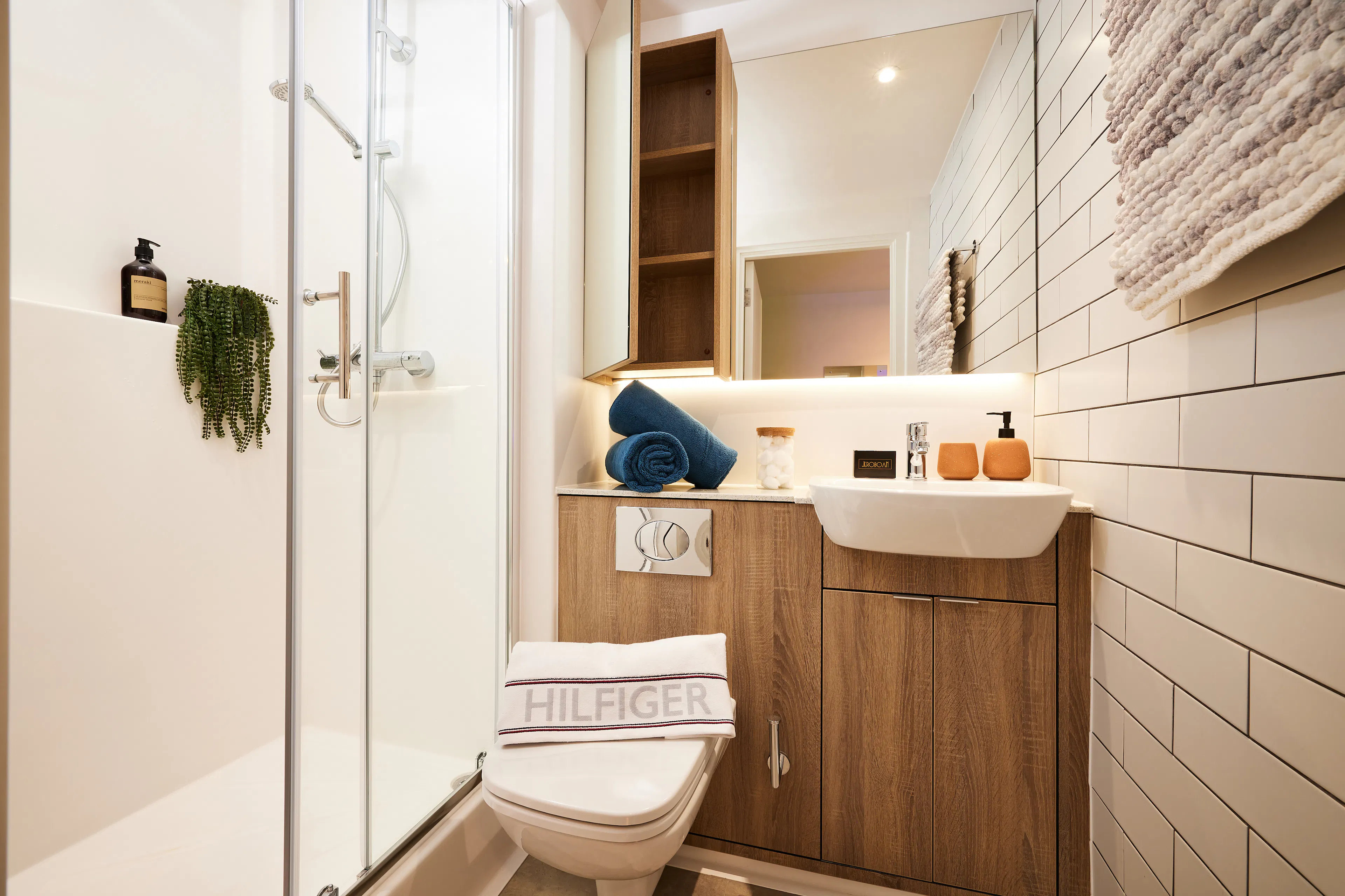 Classic BATHROOM 2