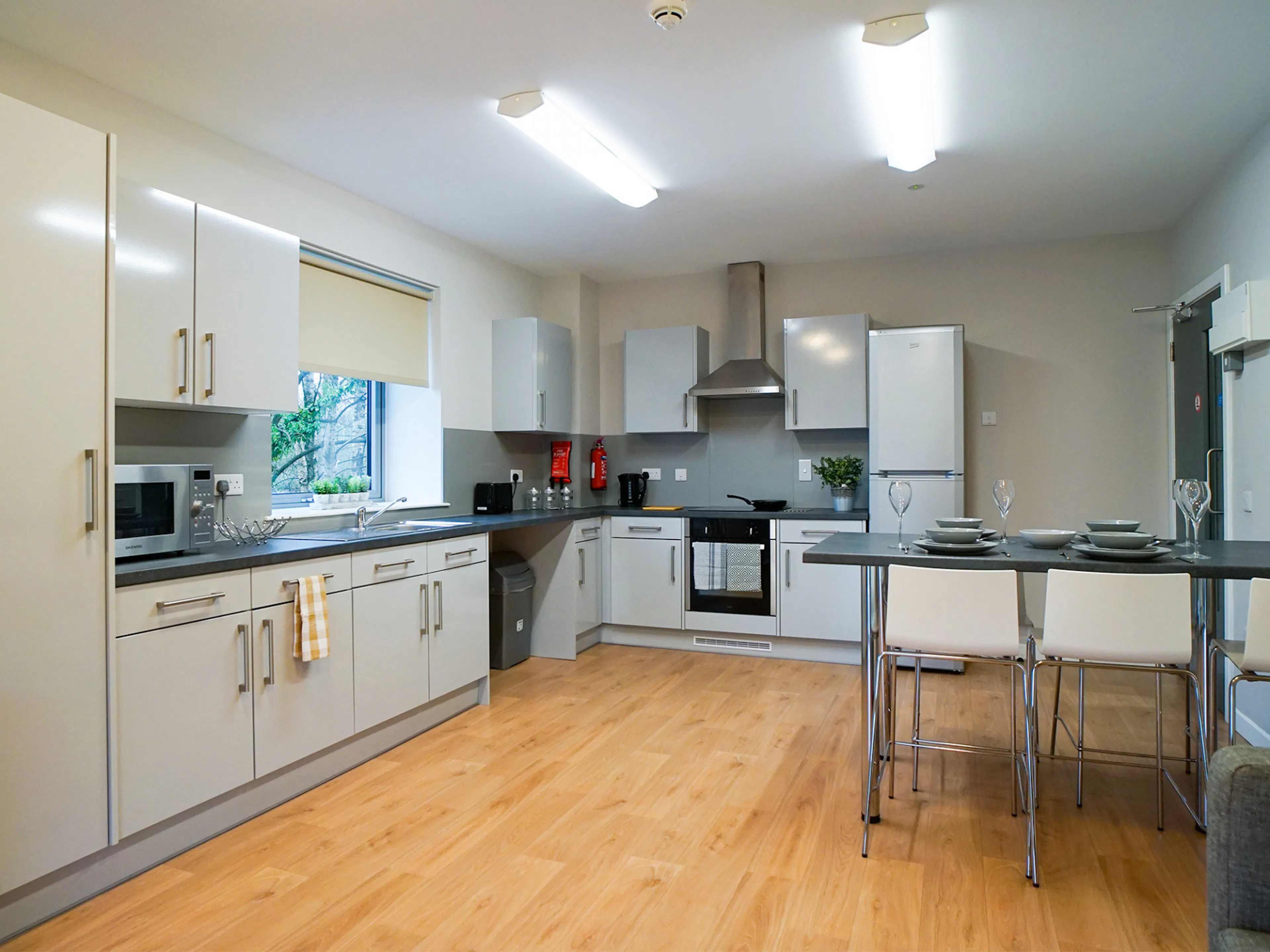 KITCHEN KITCHEN 4