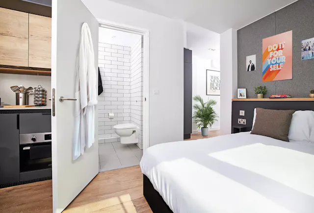 Classic Plus room image 1