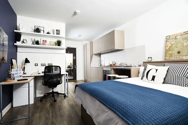 Classic room image 1