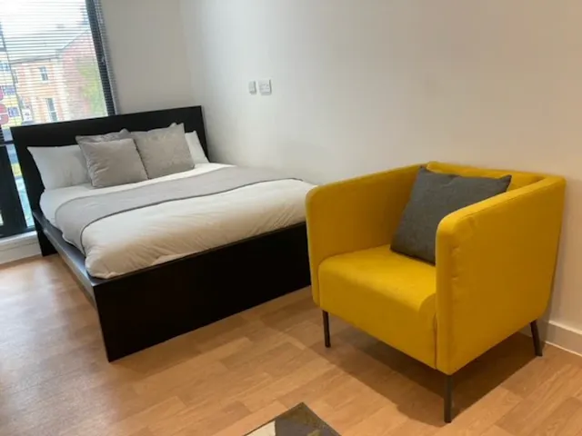 Classic Studio with Balcony room image 1