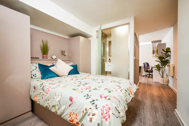 Classic room image 1