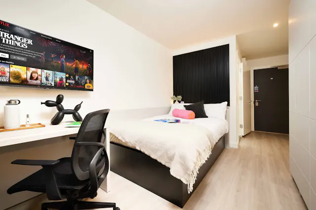 Classic room image 1