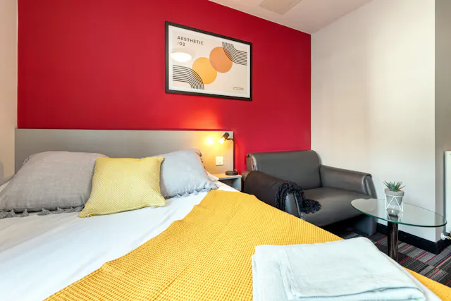 Superior Double Studio room image 2