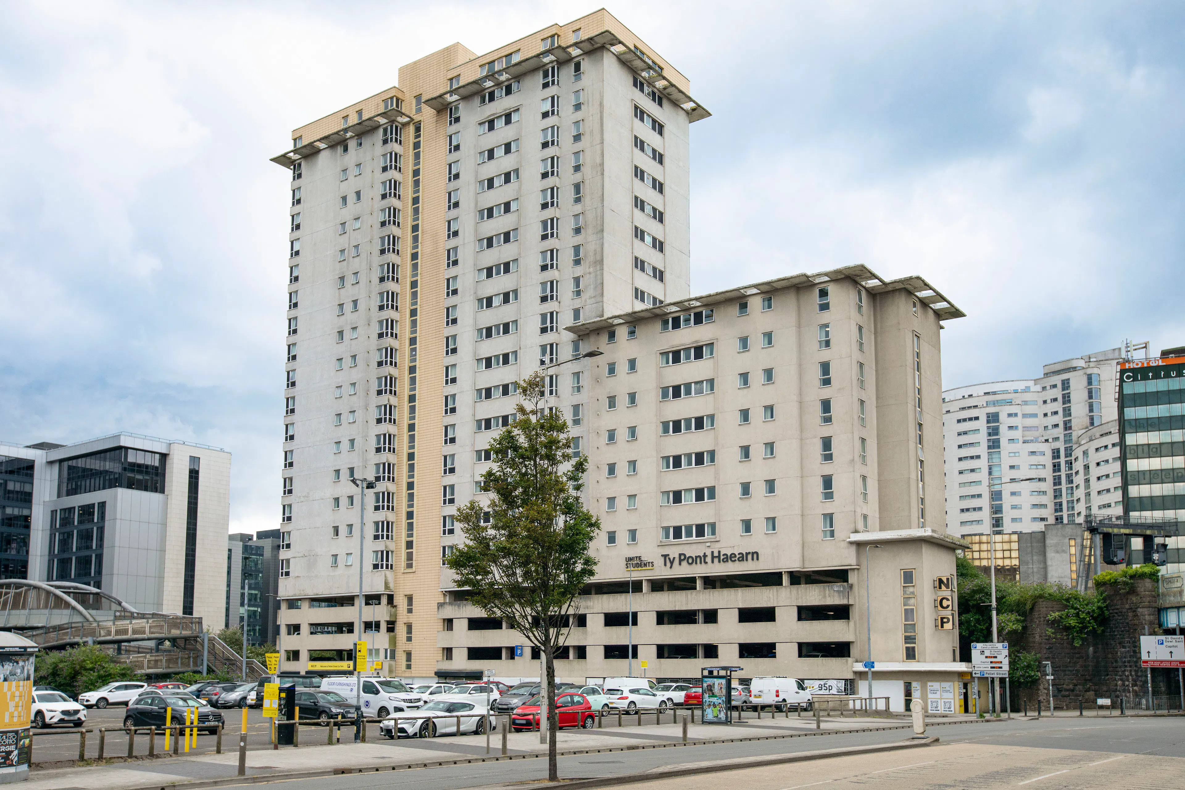 BUILDING BUILDING 1