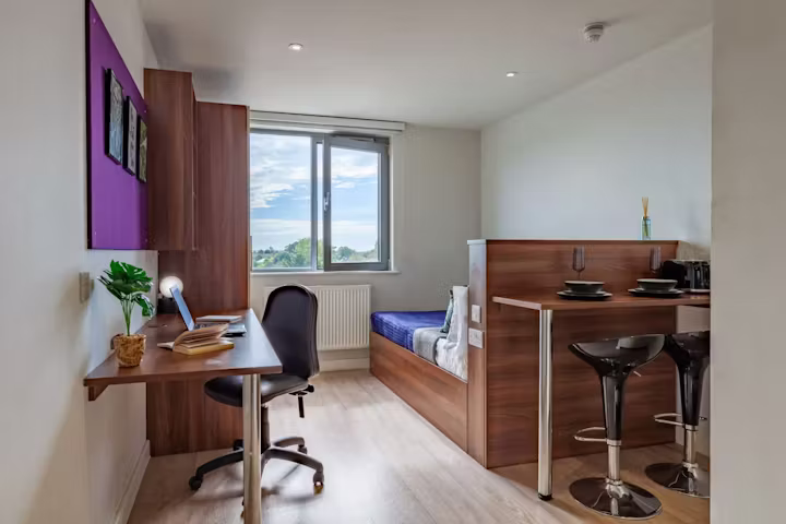 central-studios-london-london-ROOM-1