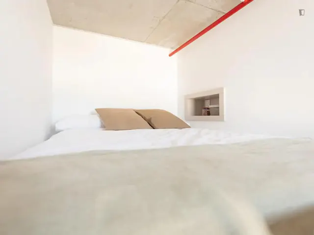 Charismatic studio in Isla de La Cartuja room image 1