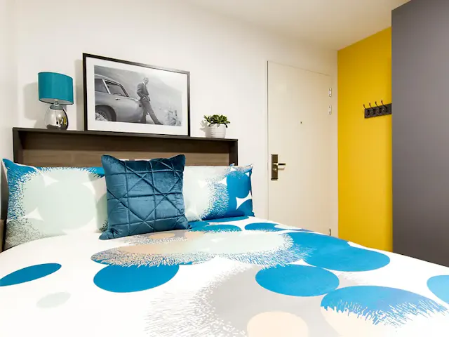 Classic - 2 Bed Flat room image 1