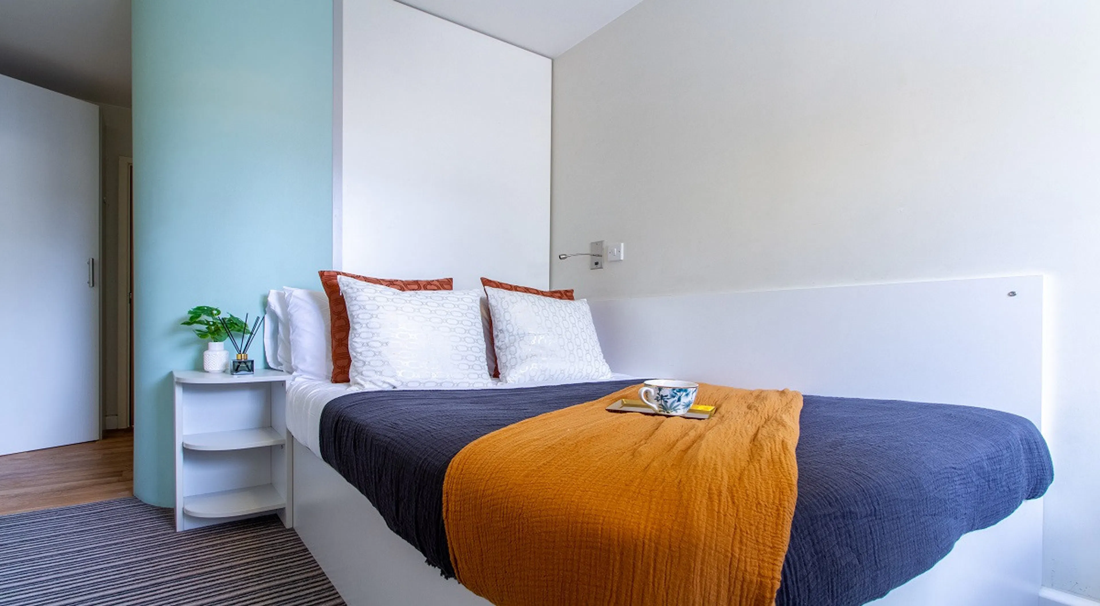 Classic 5 Bed En-suite ROOM 4