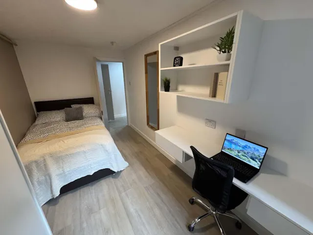 Classic Bedroom room image 1