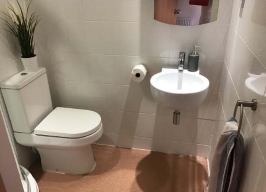 Classic En-Suite Lower Ground Floor, Behn Hall