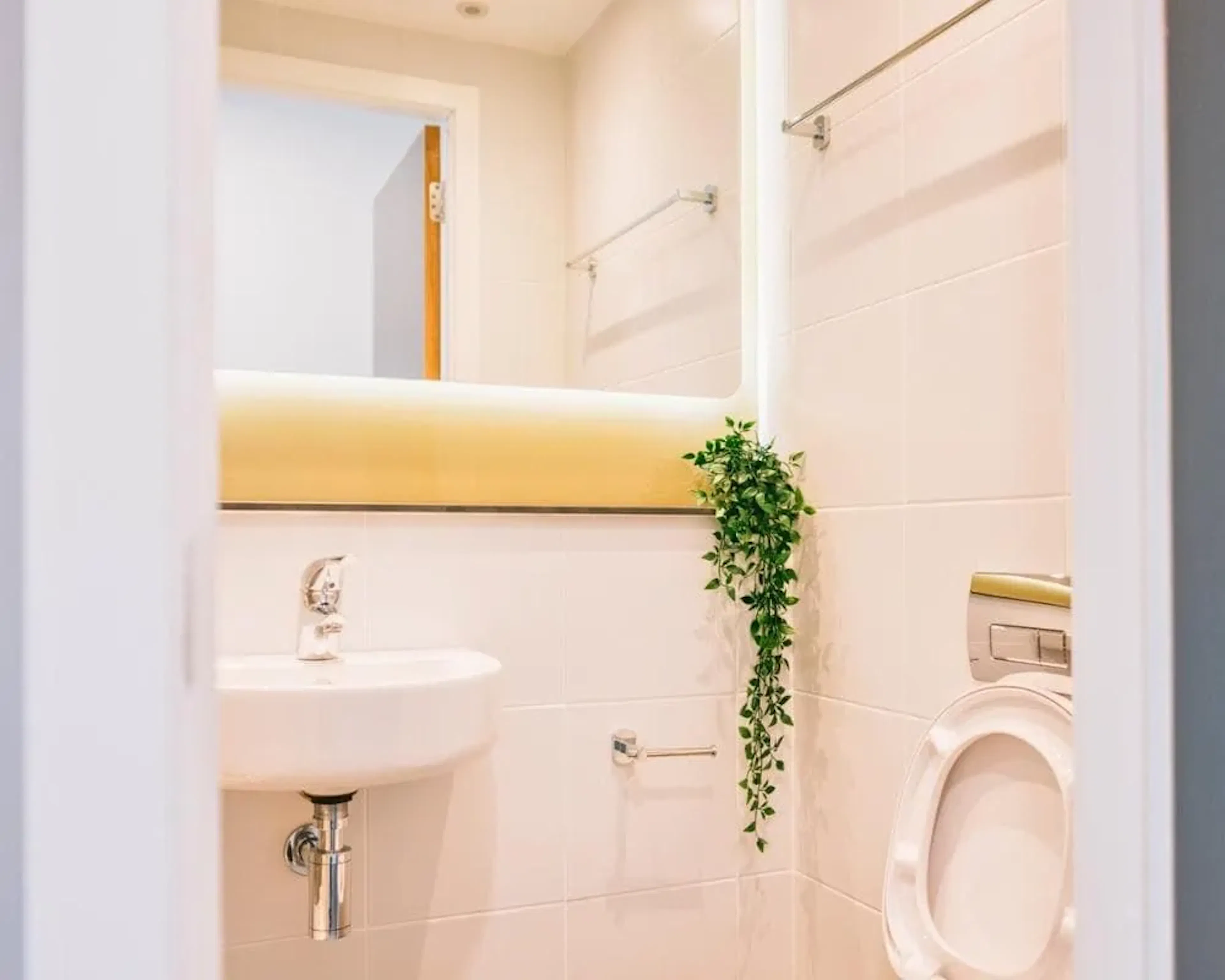 Classic BATHROOM 3