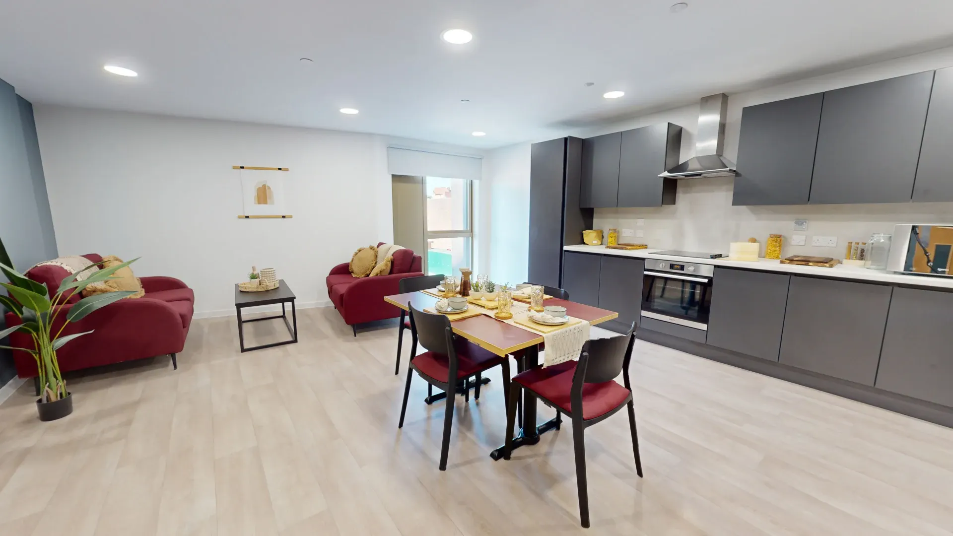 Classic En-Suite KITCHEN 1