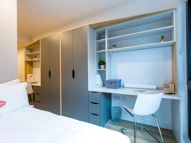Classic Ensuite room image 1