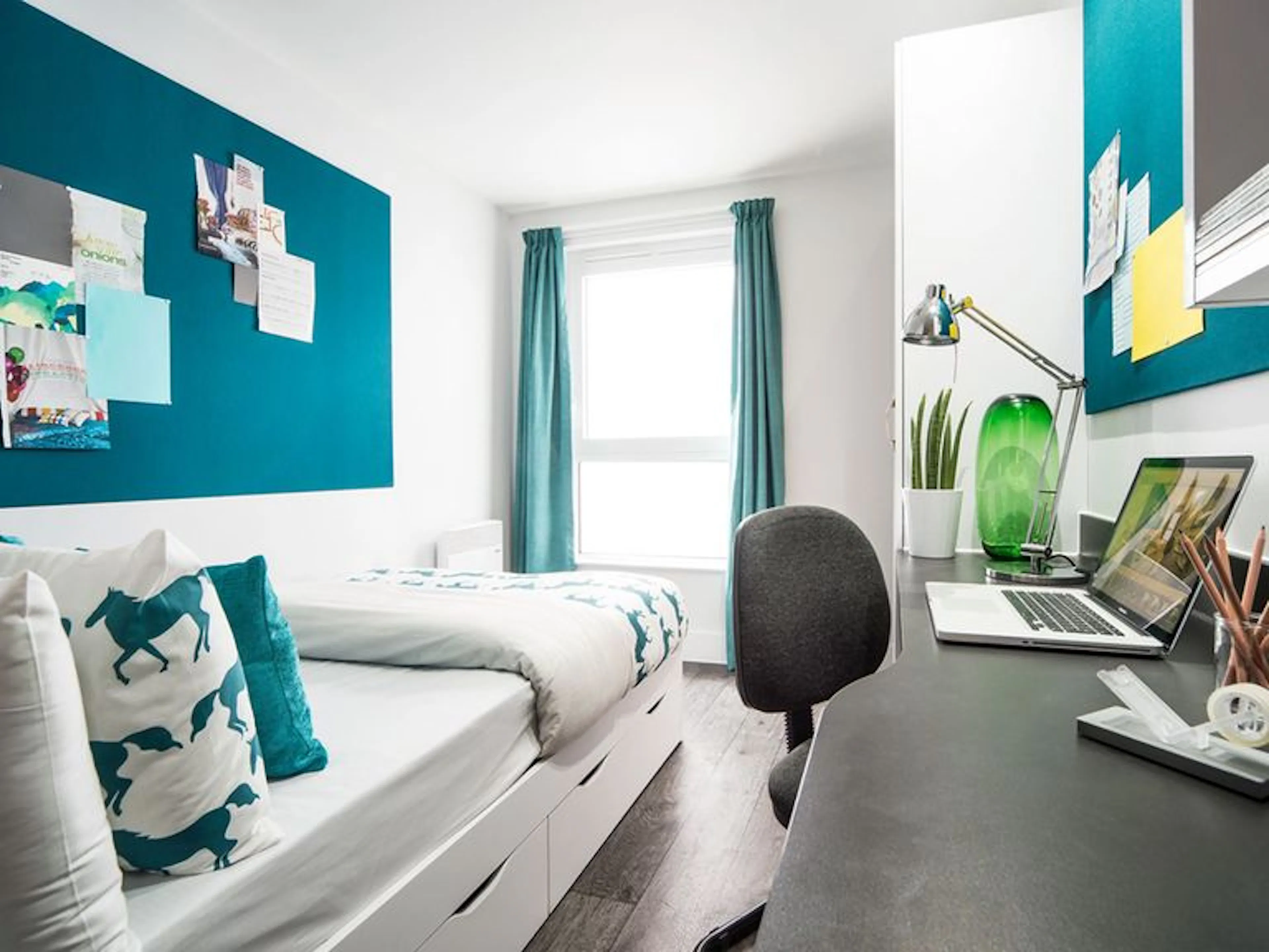 Classic Ensuite ROOM 1