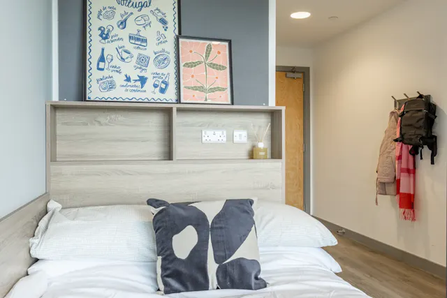 Classic Plus room image 1