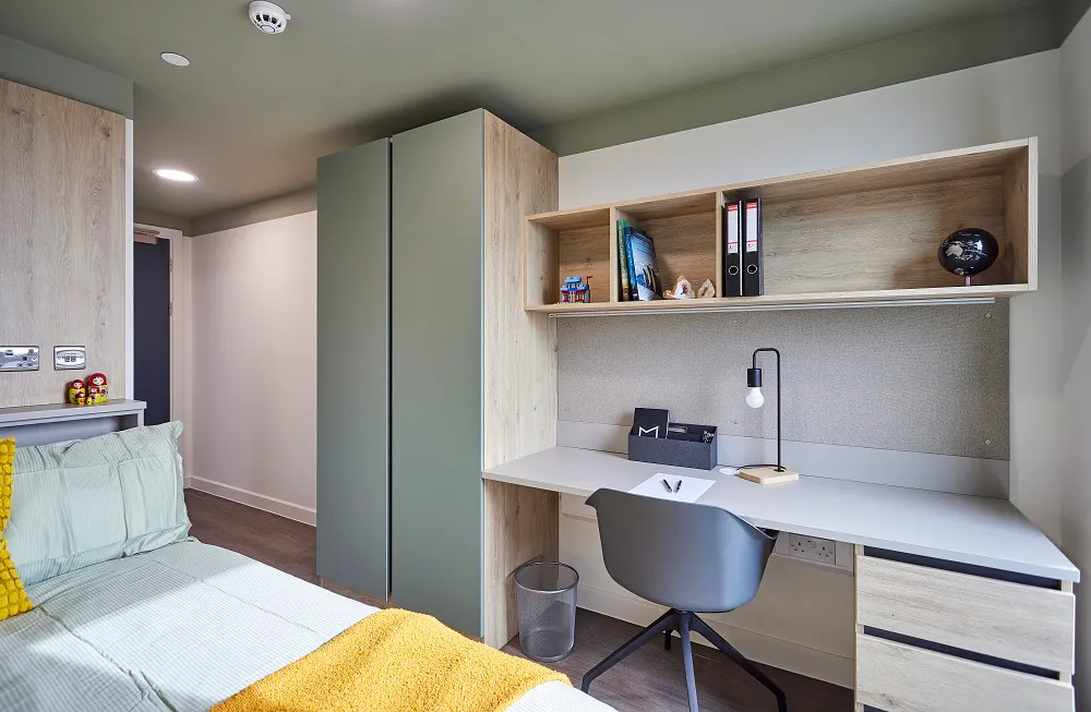 regatta-place-durham-Classic En-suite (Top Floor)