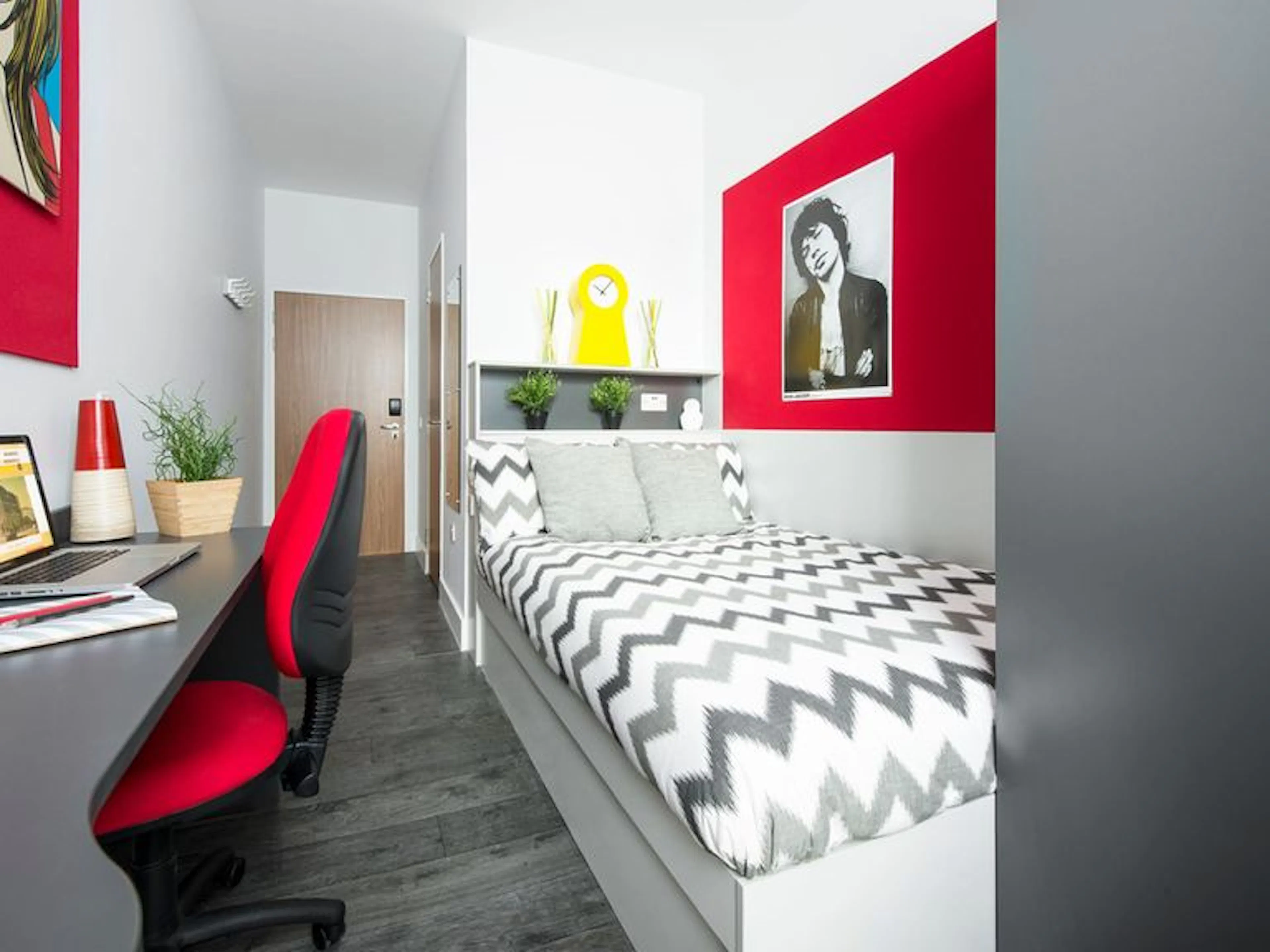 Classic Ensuite ROOM 1