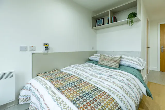 Classic Ensuite room image 2