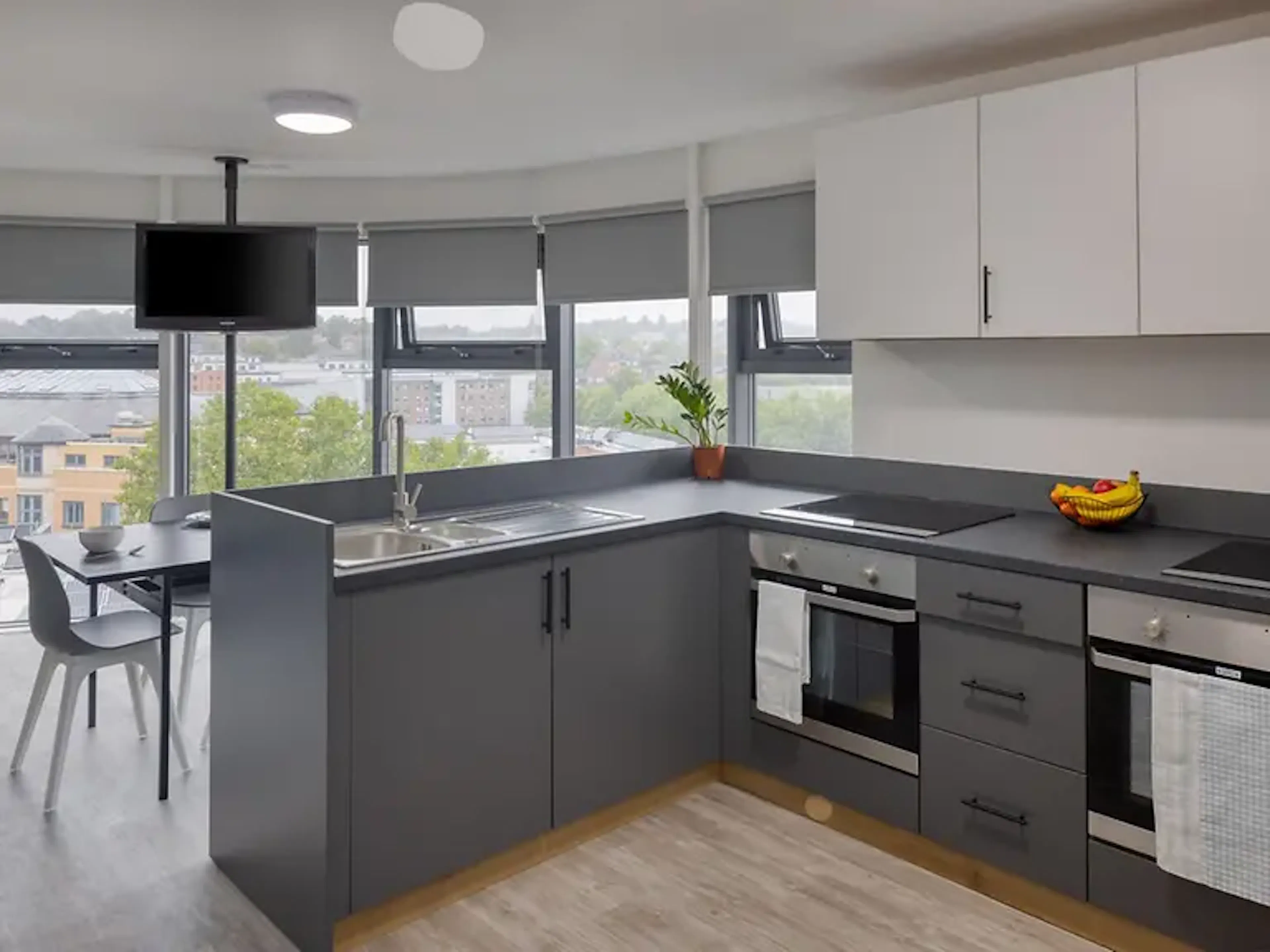 Classic Ensuite KITCHEN 1