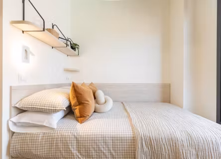 plaza-castilla-madrid-ROOM