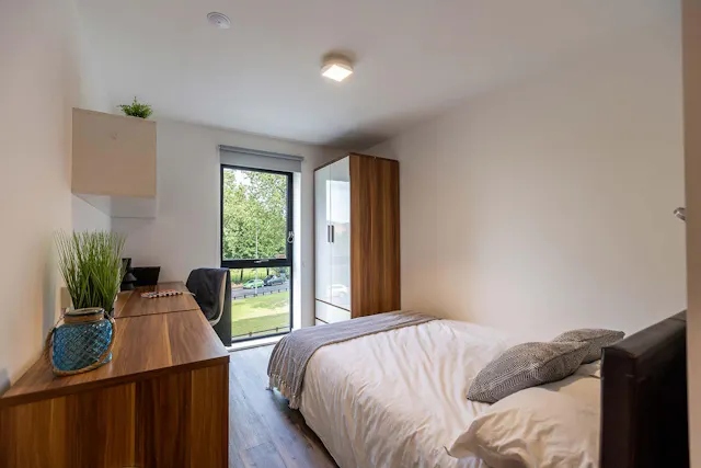 Classic Ensuite room image 1