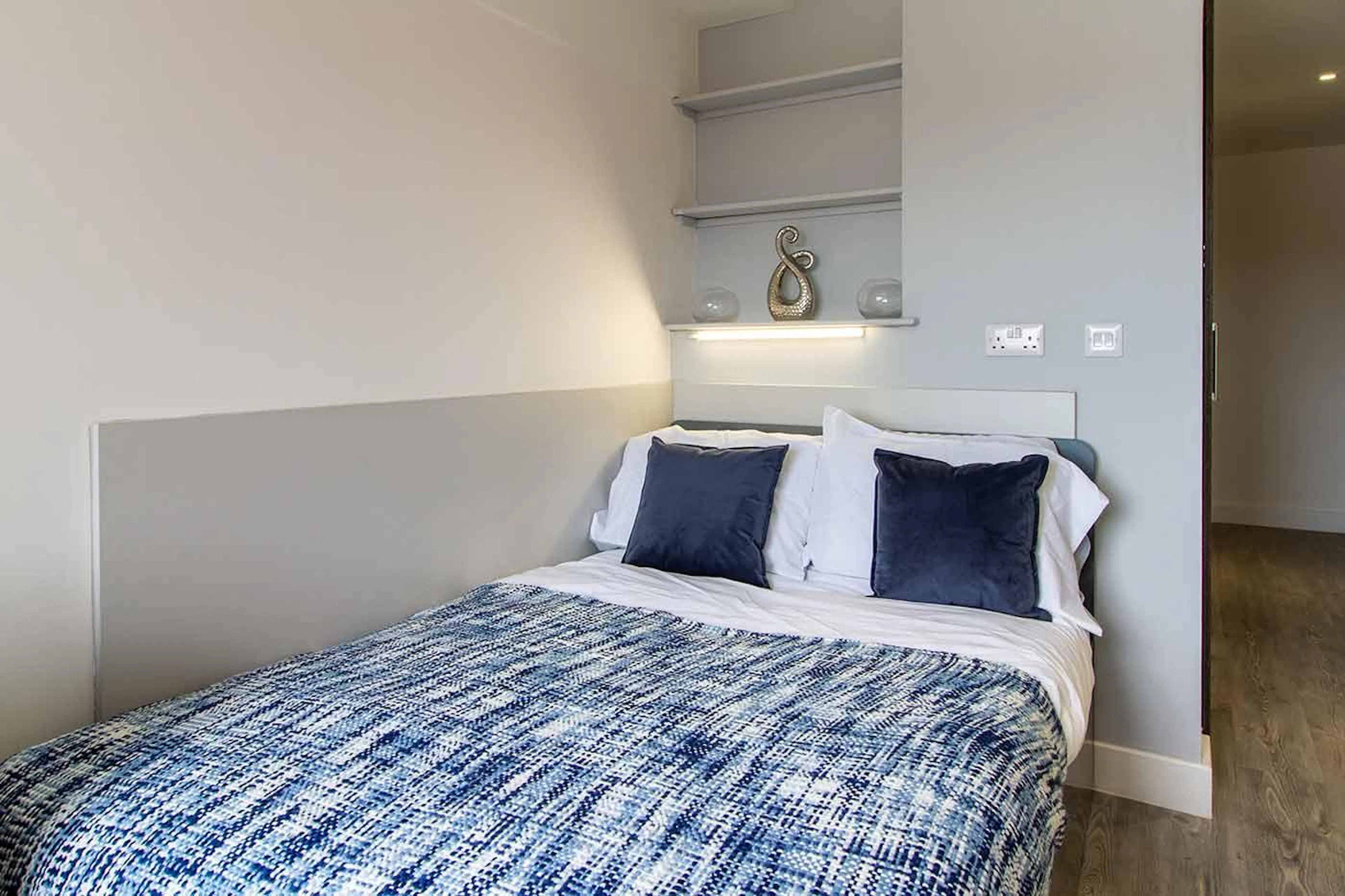 Classic Ensuite ROOM 3