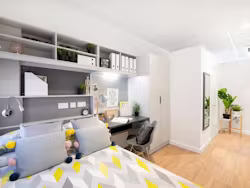 clifford-house-1-exeter-Classic Ensuite