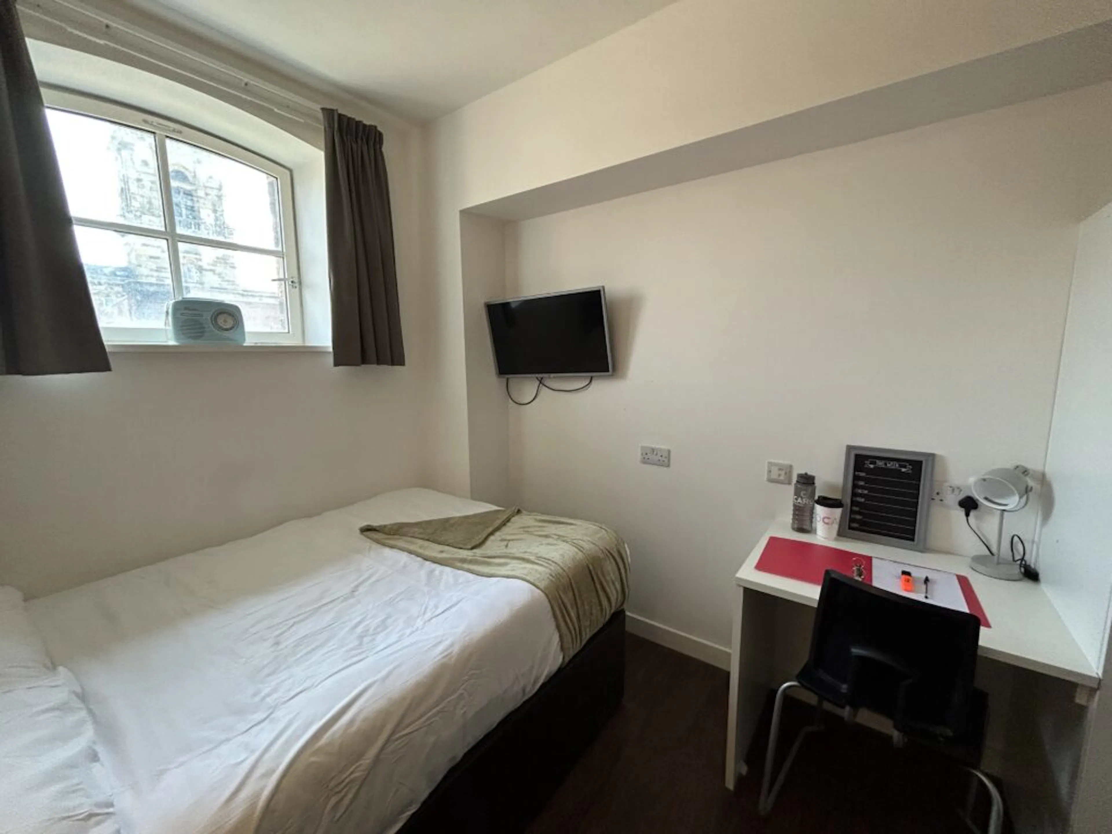 Classic Ensuite ROOM 4