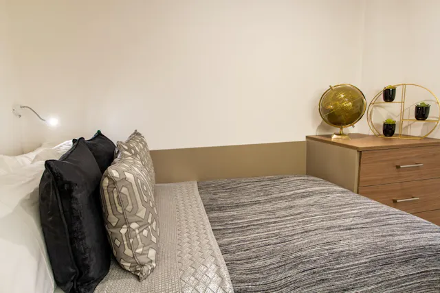 Classic Ensuite room image 2