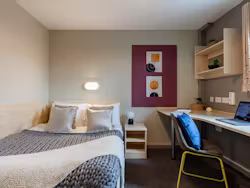 crown-house-reading-reading-Classic En-Suite