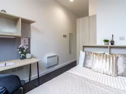 straits-village-nottingham-Classic Ensuite