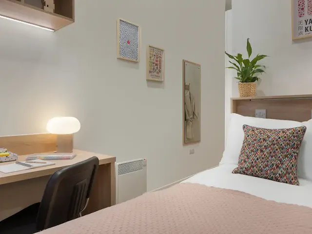 Classic Ensuite room image 1