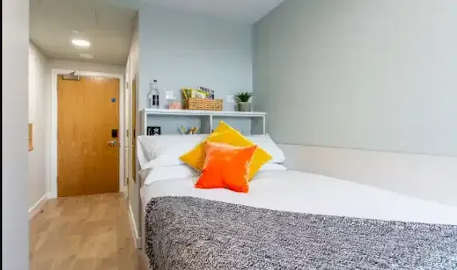 Classic Ensuite room image 1